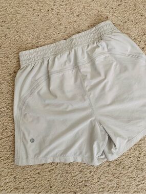 lululemon athletica Pace Breaker Shorts 5”